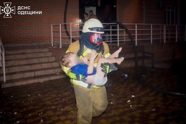 Ночной обстрел Одессы: погибли супруги, среди пострадавших дети (обновлено)