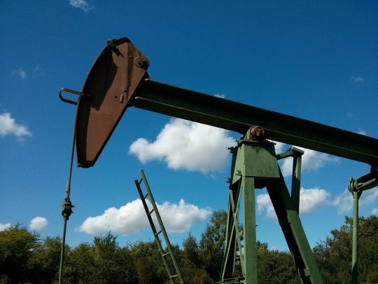 500 мільйонів євро на день: доходи рф від енергоносіїв за час війни впали вдвічі