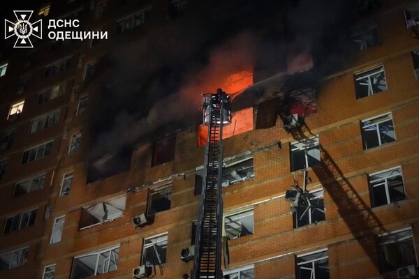 Ночной обстрел Одессы: погибли супруги, среди пострадавших дети (обновлено)