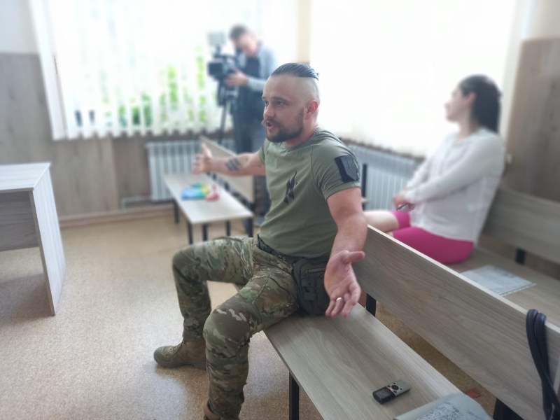 Без Нелі Штепи: у Полтаві вп’яте поспіль не зміг розпочатися суд над ексмеркою Слов’янська, бо вона не виходить на зв’язок