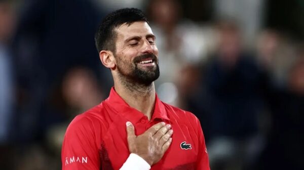 Джокович победил Зверева и вышел в полуфинал Roland Garros Джокович победил Зверева и вышел в полуфинал Roland Garros