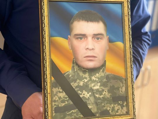 9 місяців жевріла надія: 27-річний воїн з Рівненщини повернувся з поля бою «на щиті»