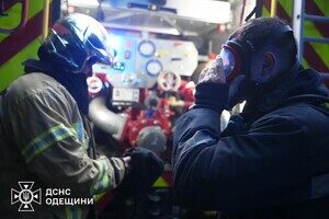 В Одессе из-за замыкания кондиционера вспыхнул пожар в квартире В Одессе из-за замыкания кондиционера вспыхнул пожар в квартире
