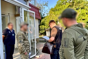 Присвоили почти восемь миллионов гривен: в Одесской области разоблачили коррупционную схему в воинской части
