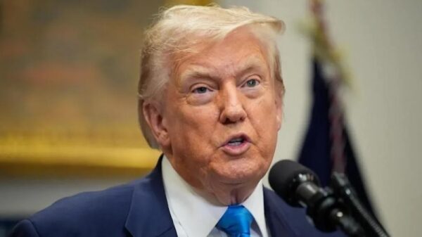 Трамп ввёл 15% тарифы в отношении Южной Кореи Трамп ввёл 15% тарифы в отношении Южной Кореи
