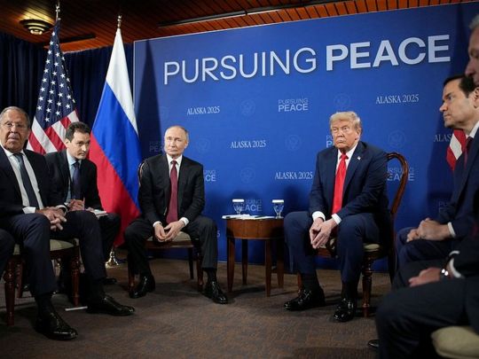 В готелі на Алясці знайшли урядові документи США щодо зустрічі Трампа і путіна: що там цікавого