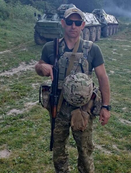 «Його мрії залишились у землі, яку він засівав ще торік»: історія добровольця із Львівщини, якого на Сумщині вбив ворожий дрон