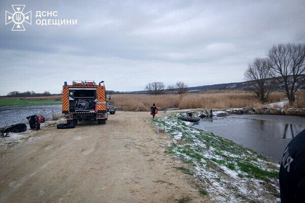 Гибель на реке: в Одесской области провалился под лед мужчина Гибель на реке: в Одесской области провалился под лед мужчина