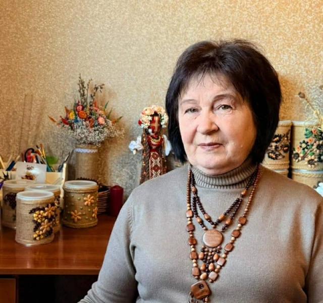 «Я створюю картини-обереги з насіння», — майстриня Наталія Тесленко