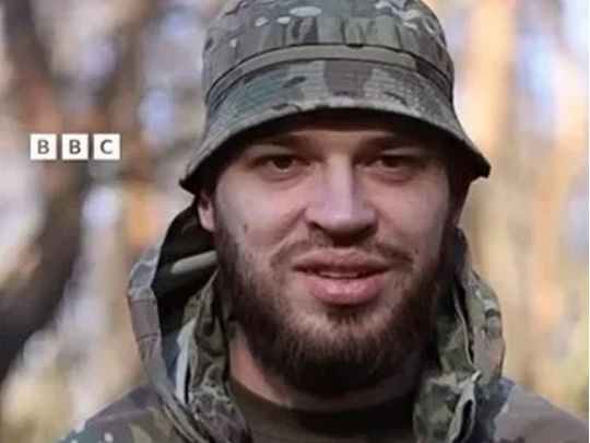 Утримував фронт 84 дні, проривав мінні поля й використав бджіл у бою: історія подвигів триразового кавалера «Хреста бойових заслуг»