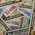 Курс долара наприкінці березня: ринок буде дуже чутливим до зовнішніх та внутрішніх сигналів