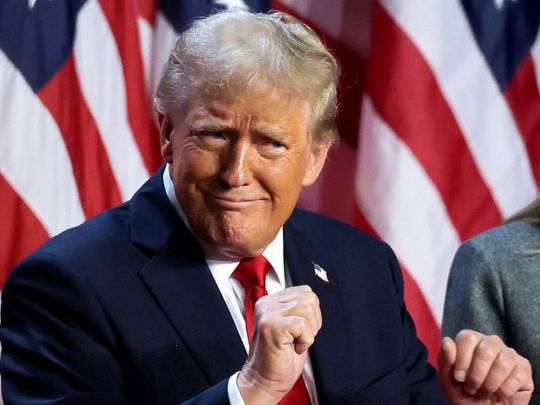 Продав криптовалютний бізнес в ОАЕ: як Трамп покращив свої статки за минулий рік