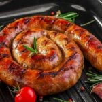 Як приготувати домашню ковбасу на Великдень: рецепт, який варто передавати дітям