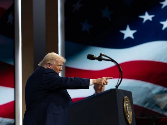 Трамп визначив годину, до якої Іран має відкрити Ормузьку протоку