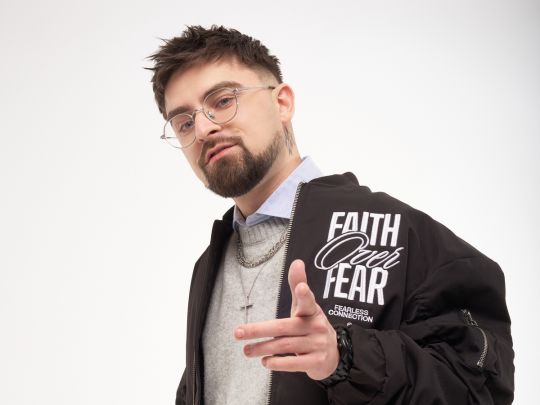 «Заради кого готовий віддати все»: співак Юлік випустив відверту пісню про любов (відео)