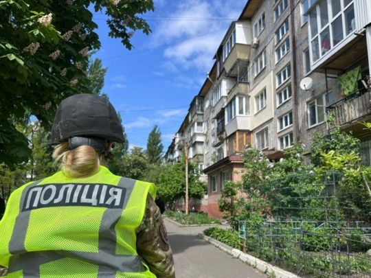 У Києві через неадекватного мешканця евакуювали багатоквартирний будинок