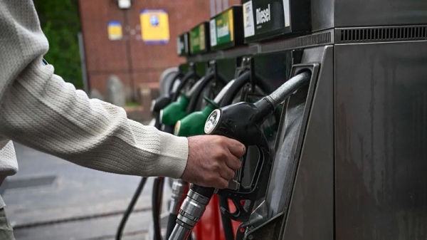 Великобритания смягчает новые санкции против российских нефтепродуктов Великобритания смягчает новые санкции против российских нефтепродуктов