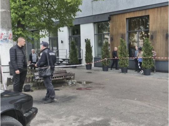 В Охтирці чоловік підірвав гранату під час переговорів з поліцією: є поранені