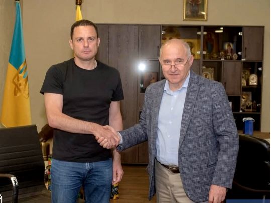 Впровадження передових медпрактик у громаді: мер Білоусов розкрив деталі візиту кардіолога Тодурова у Кам’янське